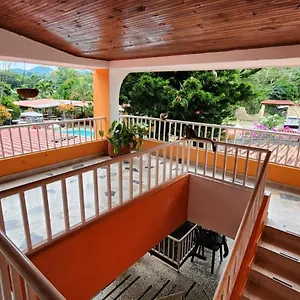 Balneario Chorillano Hotel Villavicencio