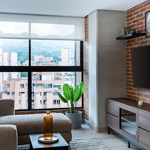 Kyux By Jalo - Laureles Hotel