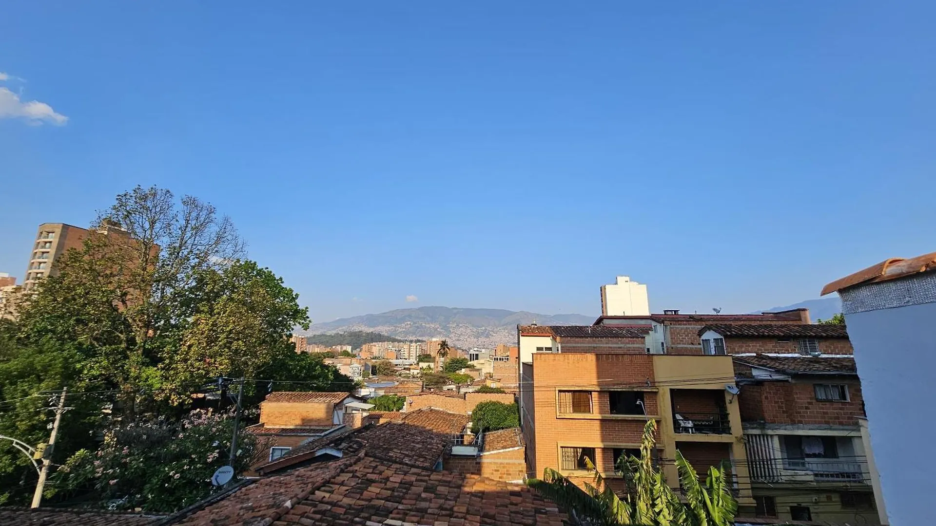 Casa Hotel La Bonita Medellin 0*,  Colombia