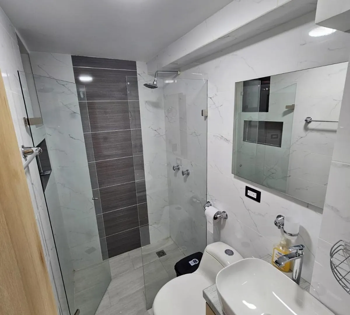 Guest house Casa Hotel La Bonita Medellin