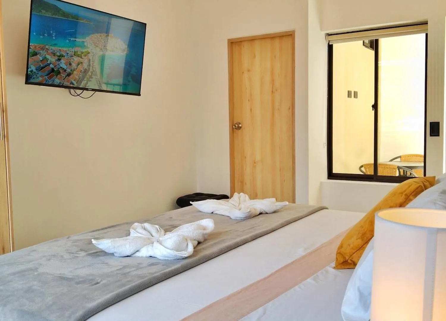 Casa Hotel La Bonita Medellin 0*,  Colombia